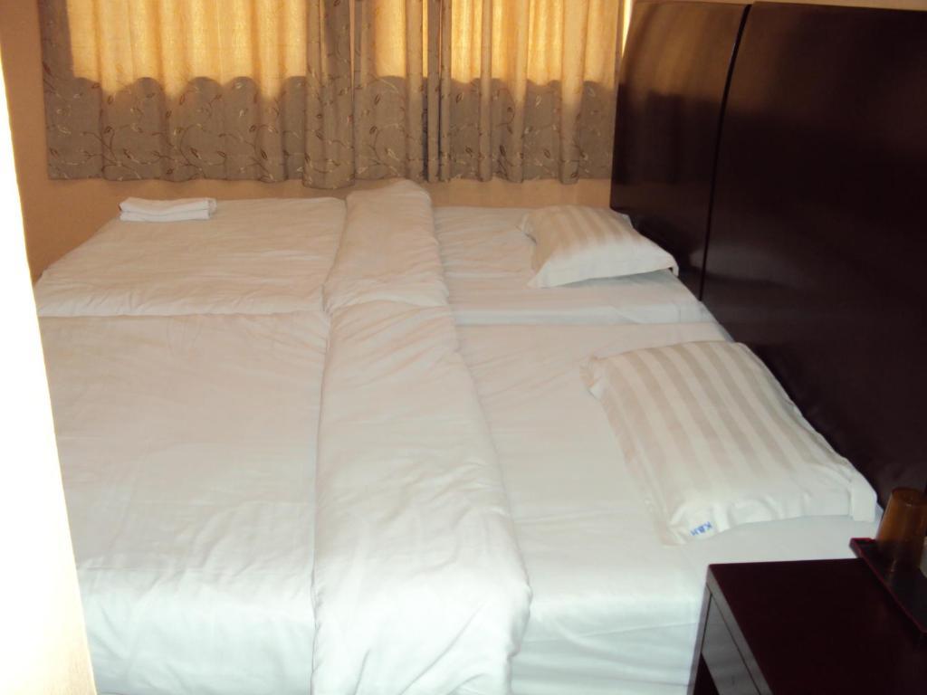 Kinabalu Borneo Hotel Kota Kinabalu Pokoj fotografie