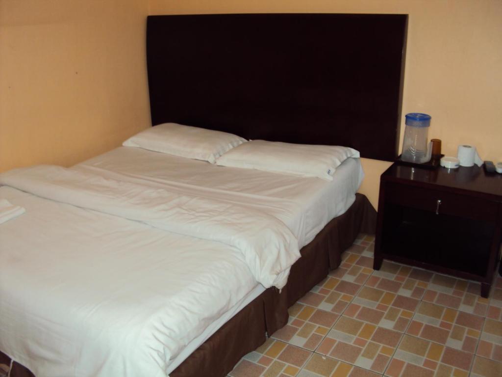 Kinabalu Borneo Hotel Kota Kinabalu Pokoj fotografie